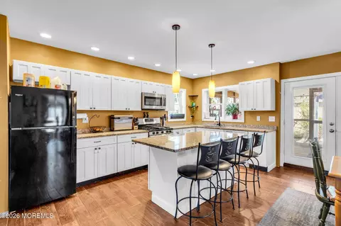 Kitchen - 9 Central Ave, Waretown, NJ 08758 photo 2 of 7