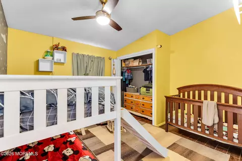 Bedroom - 9 Central Ave, Waretown, NJ 08758 photo 4 of 7