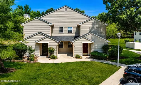 471 Hawthorne Pl, Morganville, NJ 07751