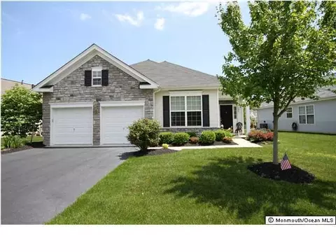 106 Lakeland Dr, Barnegat, NJ 08005