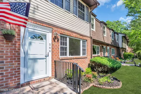 566 Labanna Ct, Brick, NJ 08724