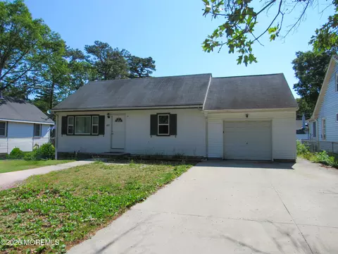 45 Red Wing Ave, Brick, NJ 08723
