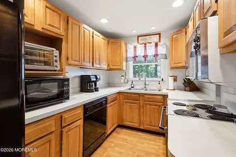 743 Devon St, Forked River, NJ 08731 photo 8