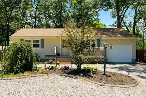 743 Devon St, Forked River, NJ 08731 photo 2