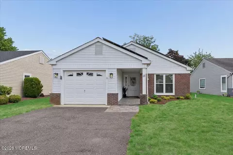 15 Frilham Ln, Manchester, NJ 08759
