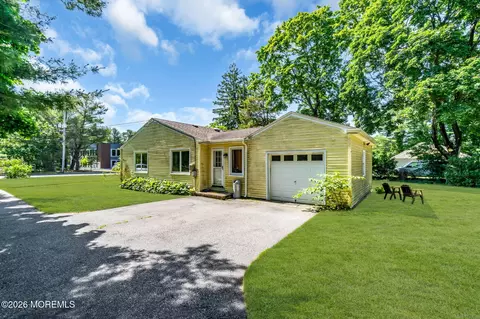 270 S Hope Chapel Rd, Jackson, NJ 08527