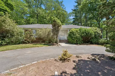 20 Kean Rd, Short Hills, NJ 07078
