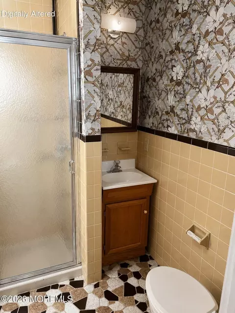 Bath - 21 Venezia St, Berkeley, NJ 08721 photo 1 of 1