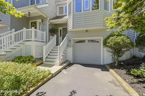 326 Scarlet Ct #3206, Toms River, NJ 08753