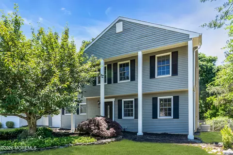 216 Doe Rd, Toms River, NJ 08753