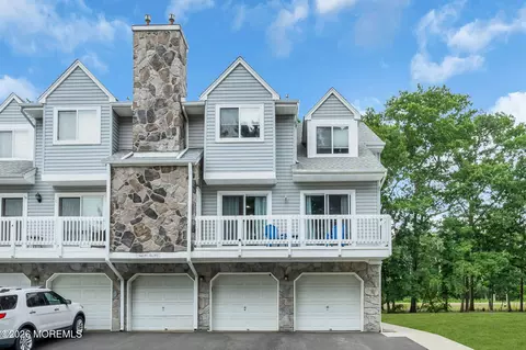 1603 Arthur St, Toms River, NJ 08755