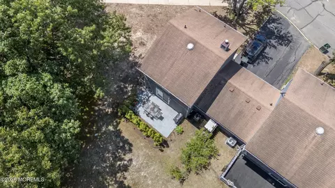 16 Finch Rd, Howell, NJ 07731 photo 30