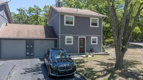 16 Finch Rd, Howell, NJ 07731 photo 33
