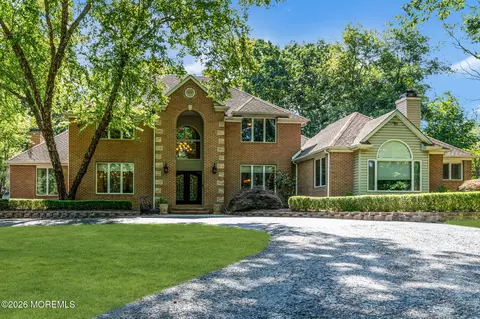 13 Fox Hill Dr, Millstone, NJ 08535