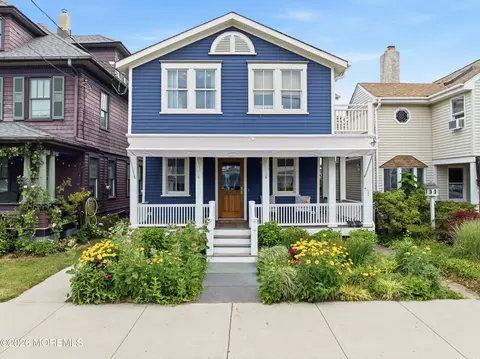 31 Main Ave, Ocean Grove, NJ 07756