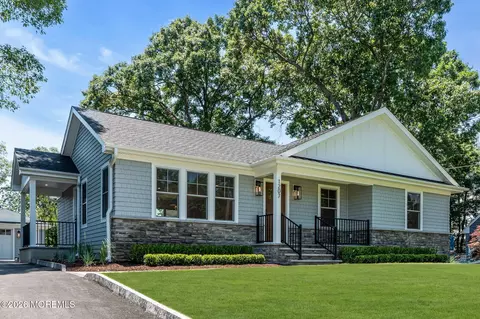 1207 Ocean Rd, Spring Lake, NJ 07762