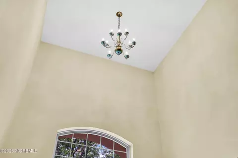 Entry Way - 77 Savannah Rd, Jackson, NJ 08527 photo 2 of 9