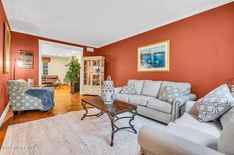 Living - 77 Savannah Rd, Jackson, NJ 08527 photo 1 of 3