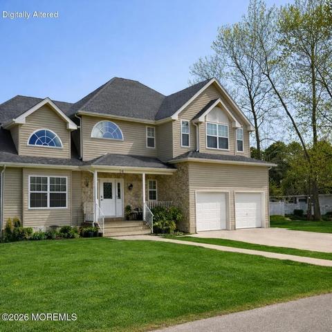 34 1st St, Manchester, NJ 08759