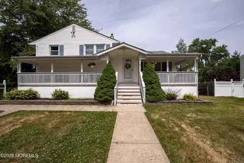 47 Walnut Ave, Red Bank, NJ 07701