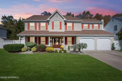 88 Gristmill Rd, Howell, NJ 07731