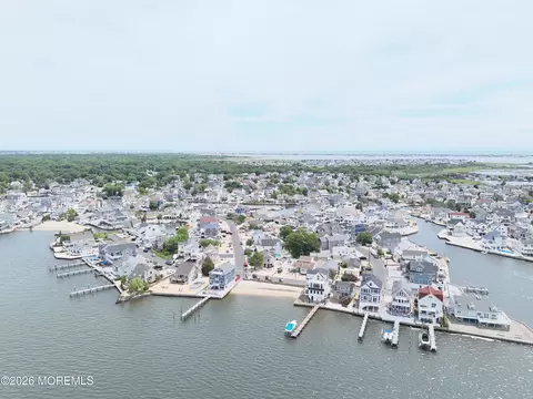 View/Area - 131 Bayview Dr, Brick, NJ 08723 photo 6 of 10