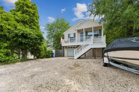 Exterior - 131 Bayview Dr, Brick, NJ 08723 photo 1 of 7