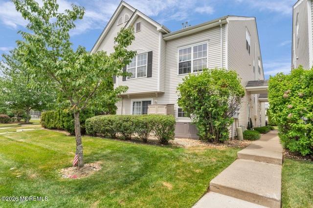 30 Saint Paul Ct, Tinton Falls, NJ 07712