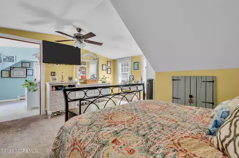 Bedroom - 442 Mohawk Dr, Brick, NJ 08723 photo 5 of 5