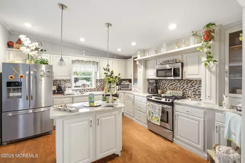 110 Fireside Blvd #110, Toms River, NJ 08755
