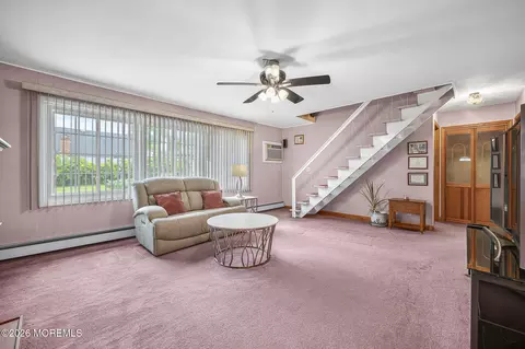 4 Farmbrook Dr, Old Bridge, NJ 08857 photo 8