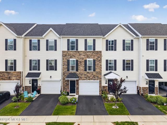 208 Revival Rd #2108, Brick, NJ 08723