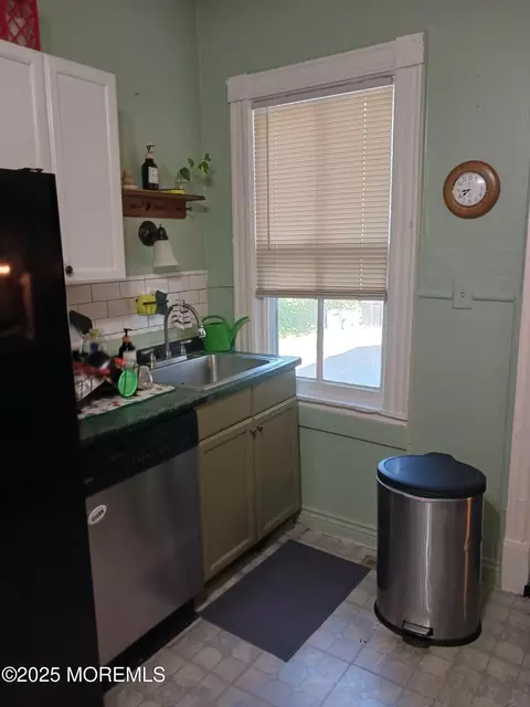 320 Main St, Matawan, NJ 07747 photo 3