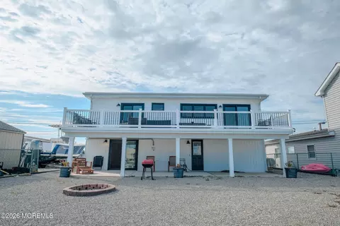 5 S Ensign Dr, Little Egg Harbor, NJ 08087