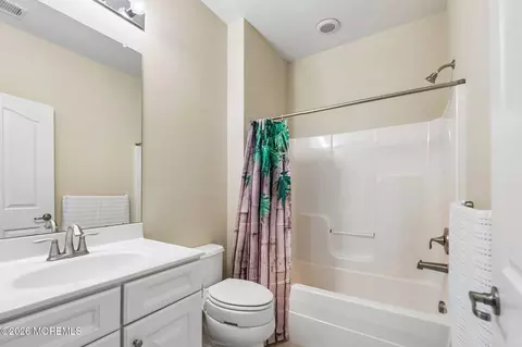 Bath - 23 Cape May Ct, Waretown, NJ 08758 photo 1 of 2