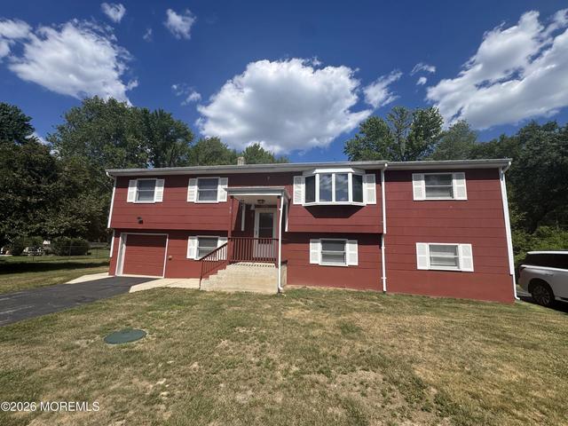 99 Cedar Swamp Rd, Jackson, NJ 08527