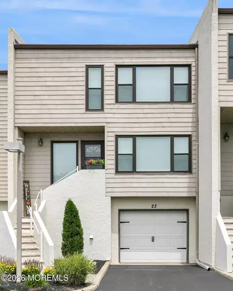 57 Bridgewaters Dr #23, Oceanport, NJ 07757