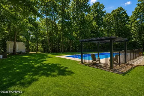 19 Peach Tree St, Jackson, NJ 08527 photo 18