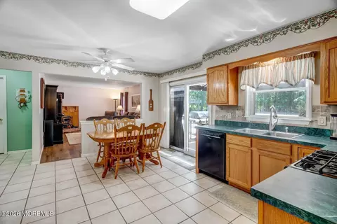 19 Peach Tree St, Jackson, NJ 08527 photo 32