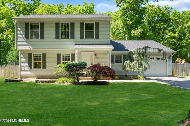 390 Grande River Blvd, Toms River, NJ 08755