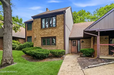 308 Cutty Ct, Toms River, NJ 08753
