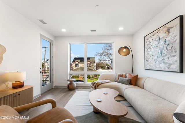 665 2nd Ave #209, Long Branch, NJ 07740