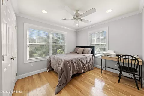 Bedroom - 2516 Dover Rd, Forked River, NJ 08731 photo 4 of 4