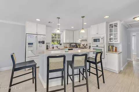 Kitchen - 2516 Dover Rd, Forked River, NJ 08731 photo 2 of 6