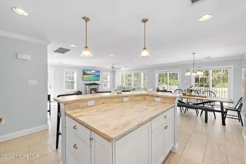 Kitchen - 2516 Dover Rd, Forked River, NJ 08731 photo 4 of 6