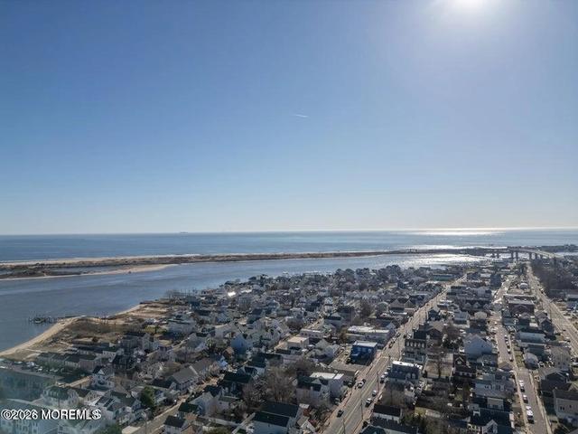 222 Marina Dr, Highlands, NJ 07732