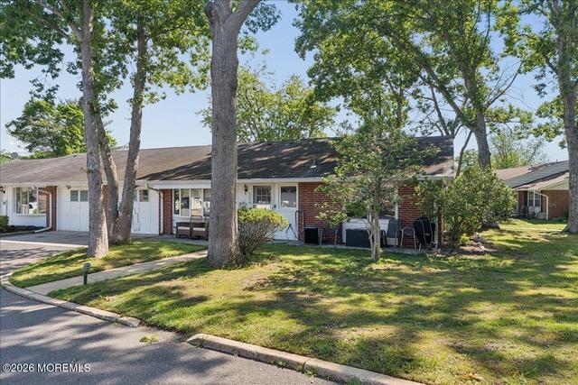 603 Lake Point Dr # A, Lakewood, NJ 08701