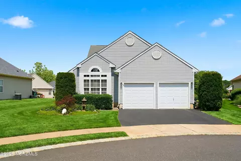 24 Valencia Dr, Manchester, NJ 08759