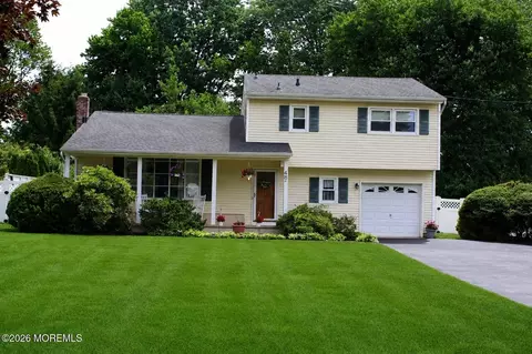 48 Harding Rd, Freehold, NJ 07728