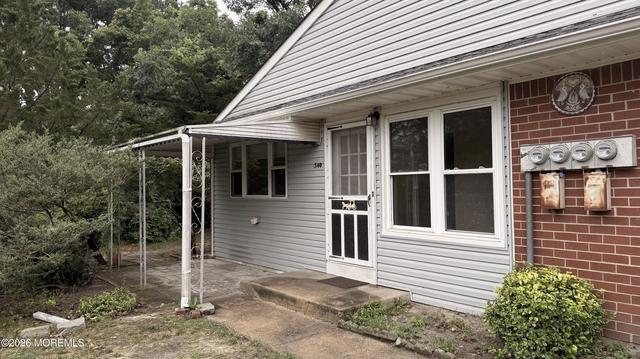 34 Snowberry Ln #D, Whiting, NJ 08759